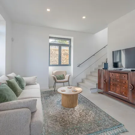 Flh Papaya With Sea View * Funchal (Madeira)